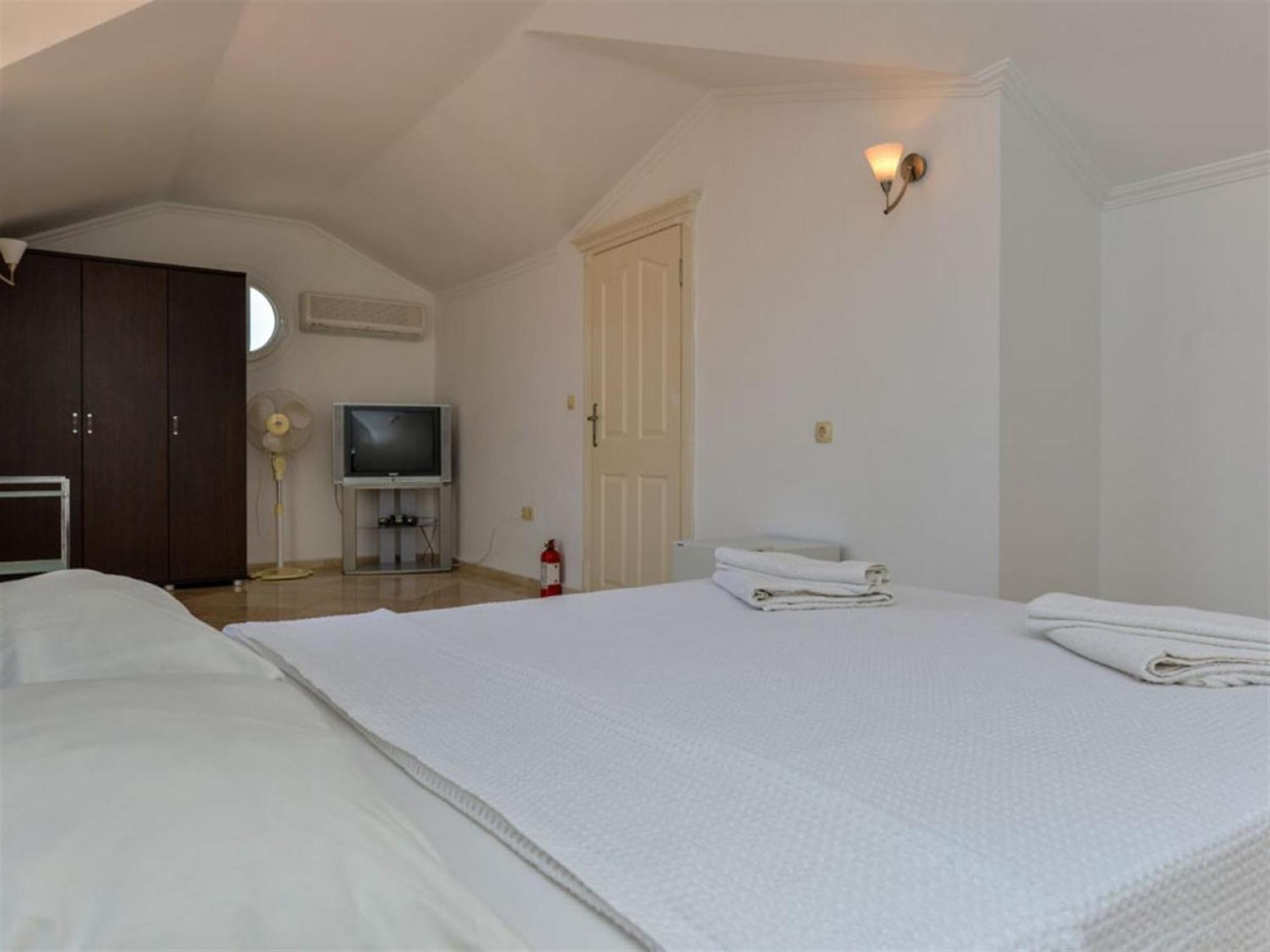 Sunset Beach Club Lebrentals Fethiye Exterior photo